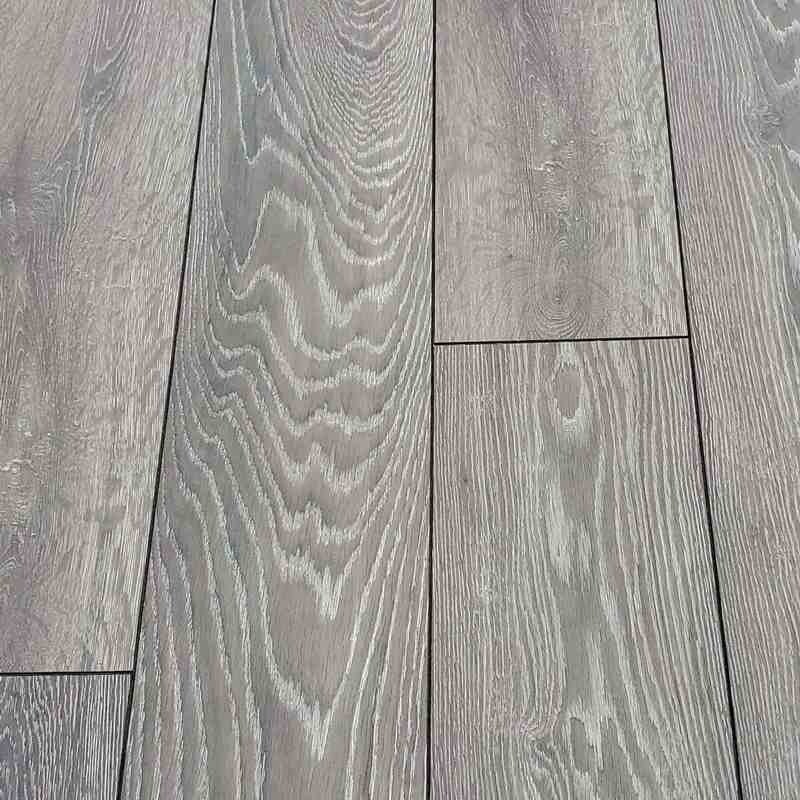 cost of replacing carpet with laminate